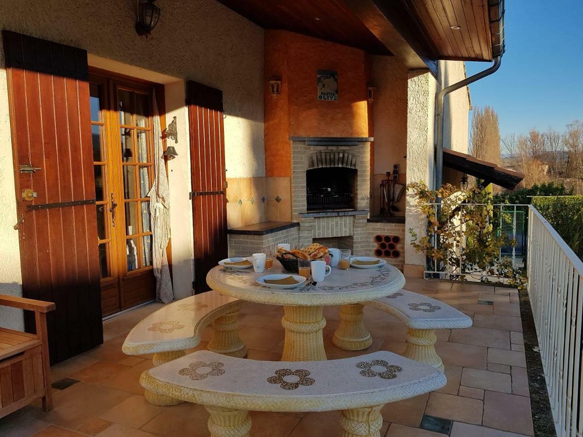 Villa L'Abricotier Malaucène Exterior foto